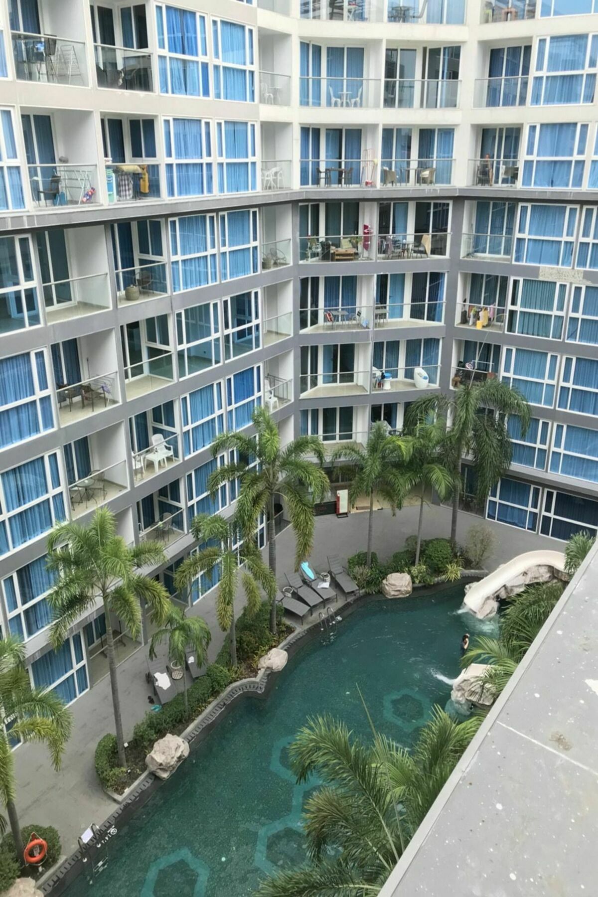 Uplus Avenue Residence Pattaya Extérieur photo